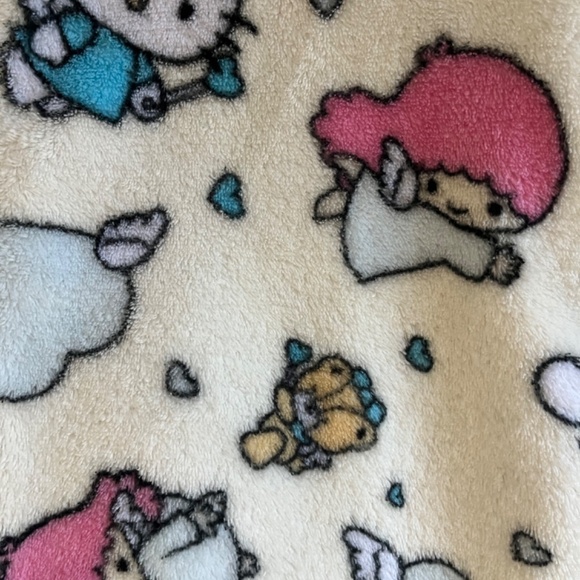 Hello kitty and friends x forever 21 pjs - Picture 2 of 3